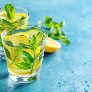 لیموناد در فصل گرما باعث از بین رفتن عطش شما می‌شود