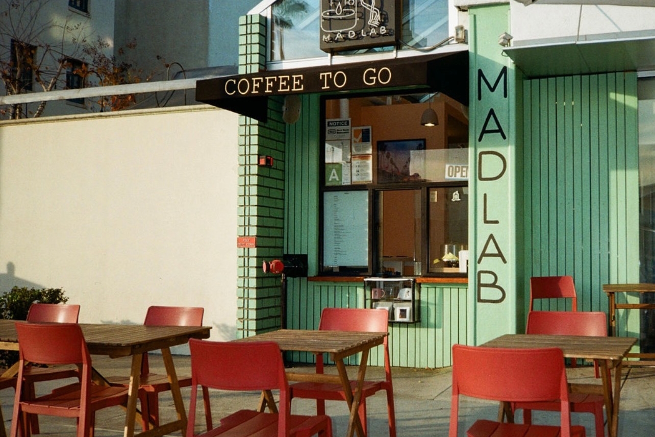 آموزش و مهارت لازم برای راهاندازی کافیشاپ