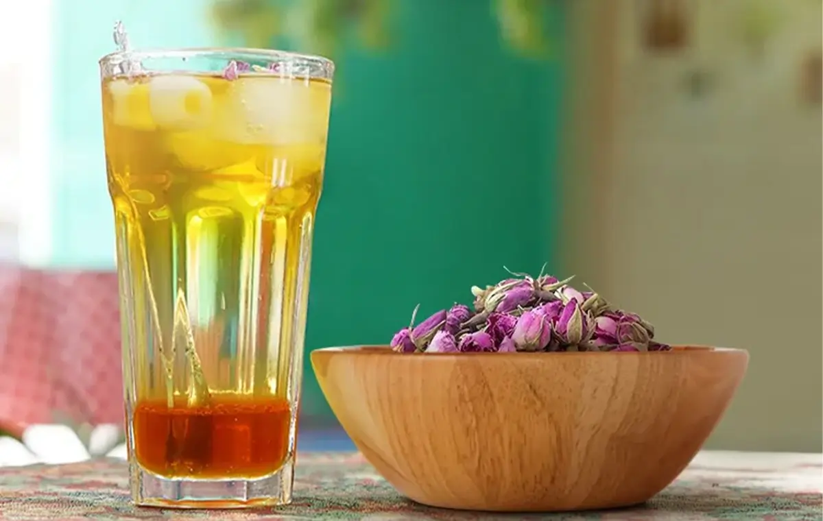 شربت زعفران و گلاب ۱