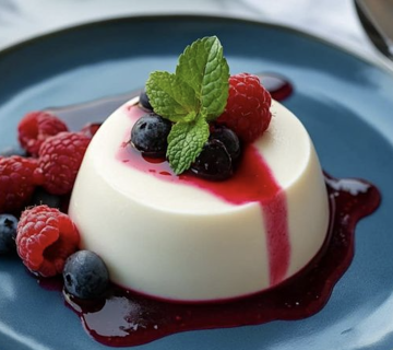 طرز تهیه دسر پاناکوتا به چند روش خوشمزه و ساده